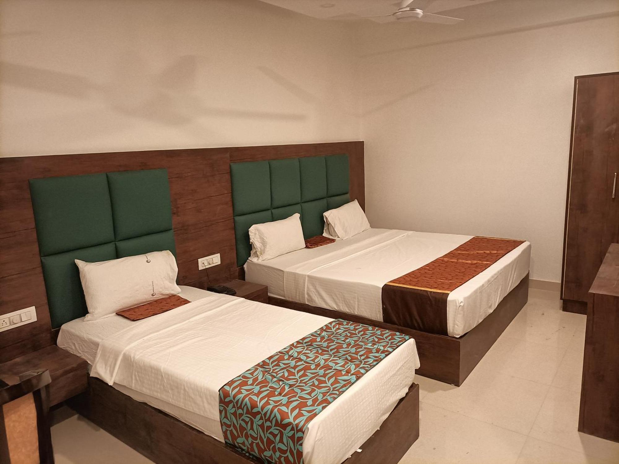 Hotel Vista Premium Tark A Family Hotel Near Igi Airport Delhi Νέο Δελχί Εξωτερικό φωτογραφία